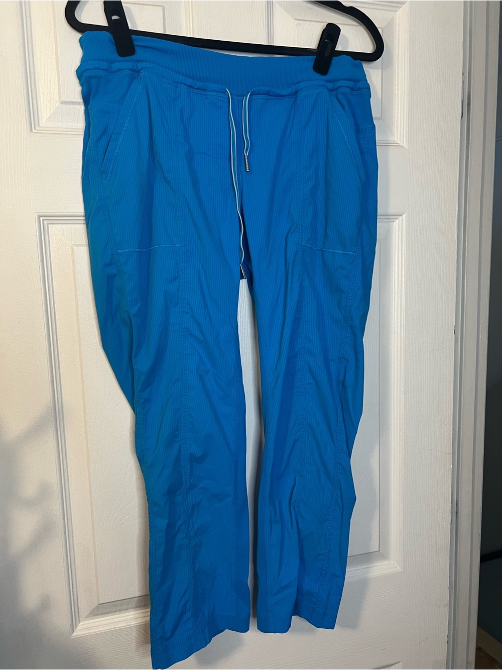 #379 Lululemon Street To Studio Pant II Lakeside Blue Size 10 EUC